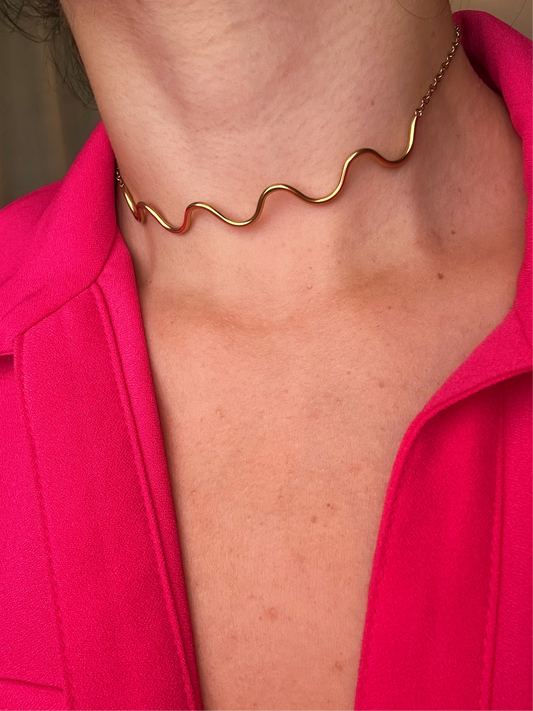 Curvis Necklace