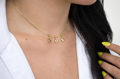 MOM Necklace
