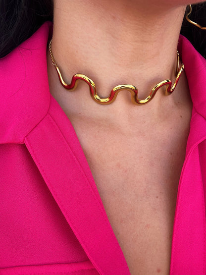 Olas Necklace