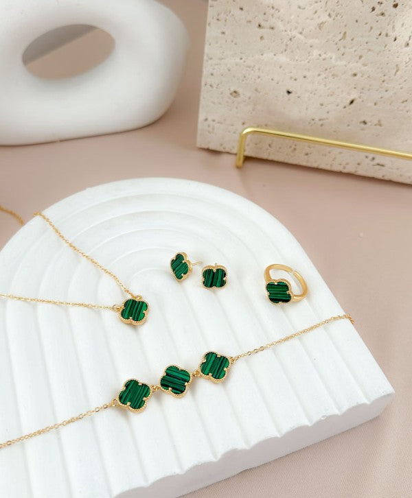 Green Clover Necklace